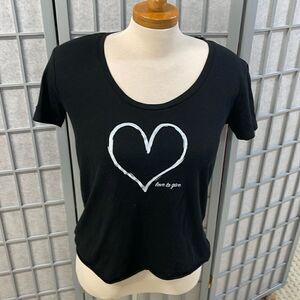 Tenfed Love to Give Crew Neck. Women’s Small